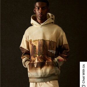 GUC The Met x Pacsun Palisades Hoodie - Medium